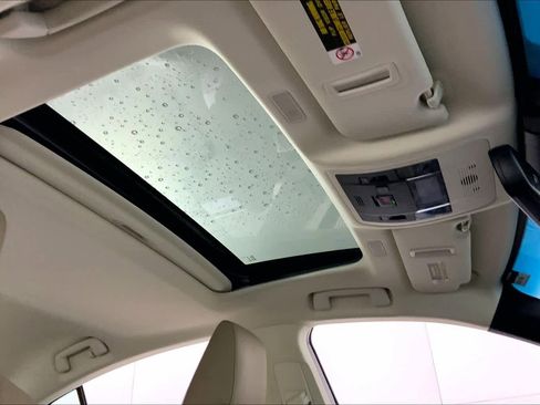 Used 2019 Lexus ES 350 image 14