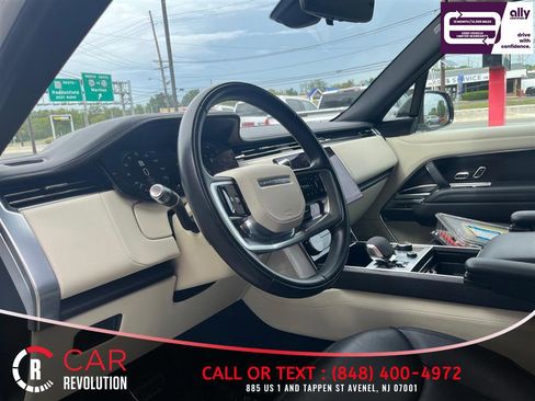 Used 2022 Land Rover Range Rover Long Wheelbase SE AWD/4WD image 18