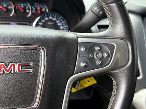 Used 2017 GMC Yukon SLE w/ Convenience Package image 30