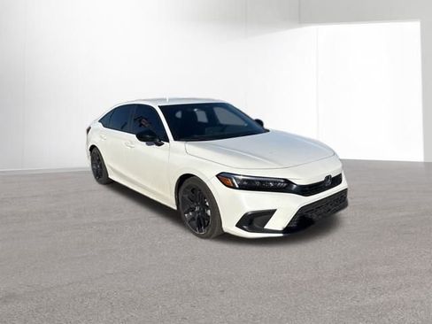 Used 2023 Honda Civic Sport image 16