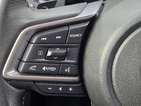 Used 2024 Subaru Ascent Premium w/ Convenience Package image 21