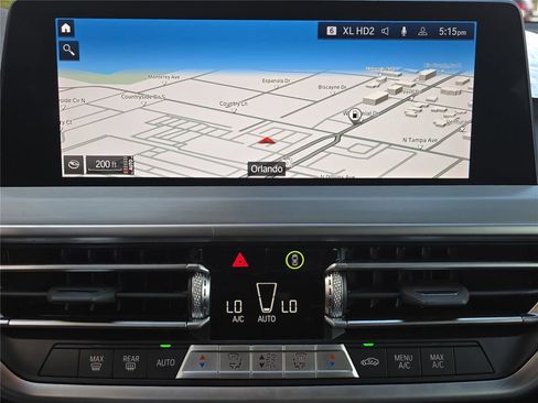 Used 2024 BMW X3 sDrive30i w/ Convenience Package image 17