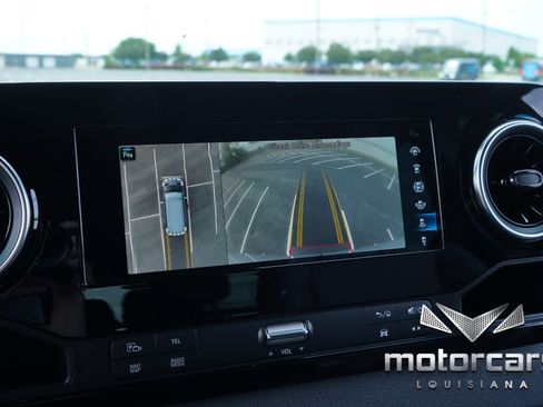 Used 2020 Mercedes-Benz Sprinter 2500 image 34