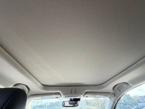 Used 2023 Nissan Murano SL w/ SL Moonroof Package image 17