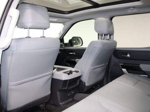 Used 2024 Toyota Tundra Limited AWD/4WD image 26