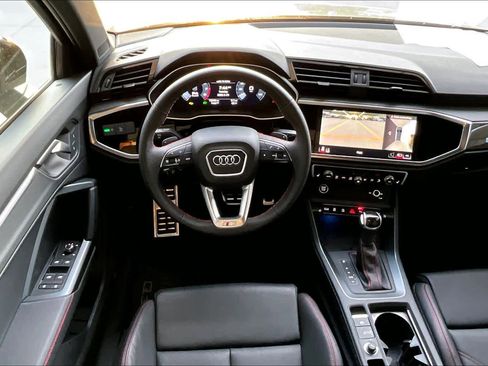 Used 2025 Audi Q3 2.0T Premium Plus image 6