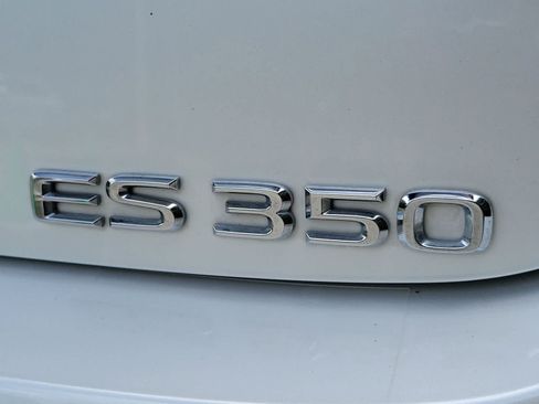 Used 2019 Lexus ES 350 w/ Accessory Package 2 FWD image 15