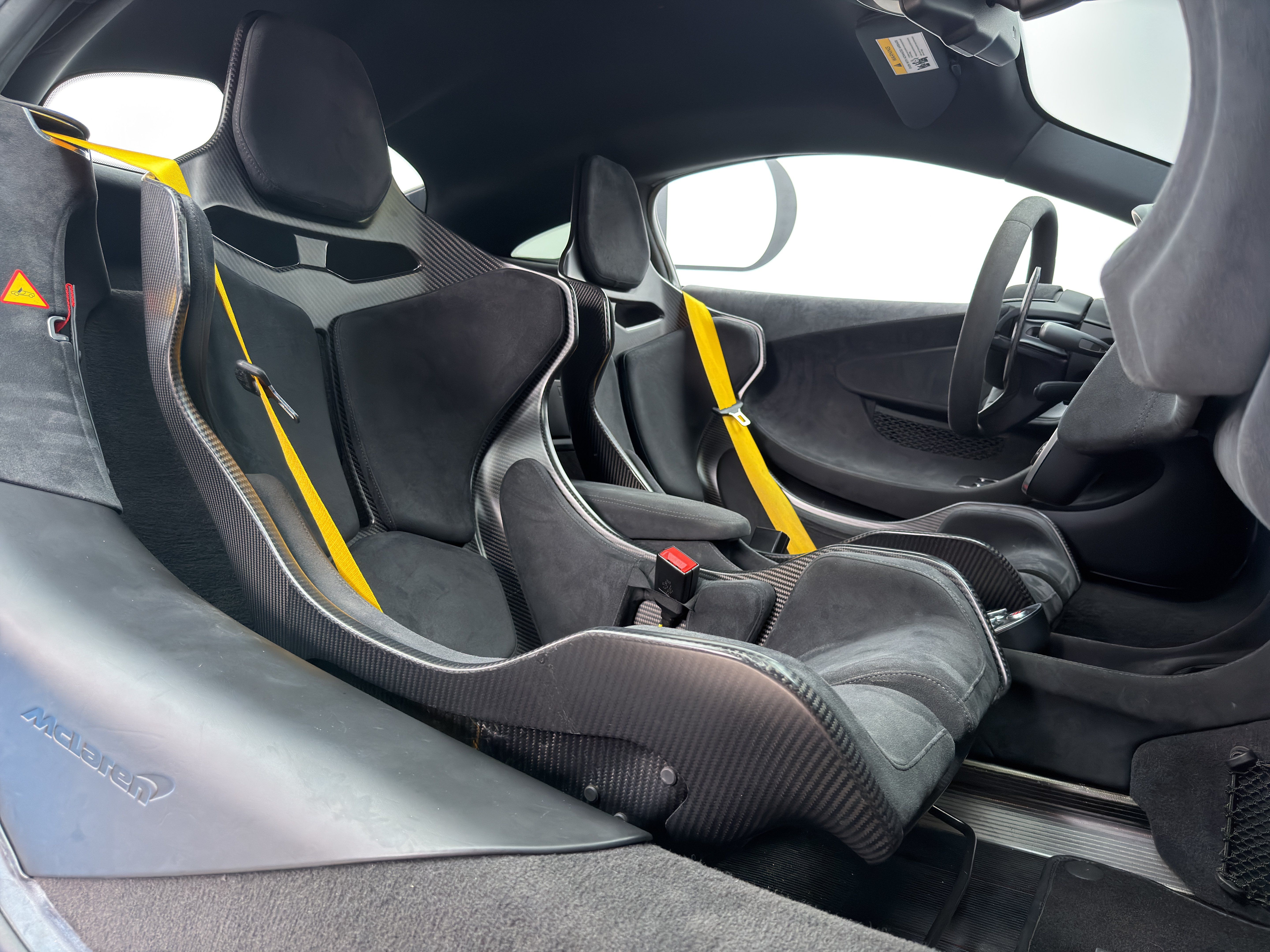 Used 2019 McLaren 600LT RWD image 17