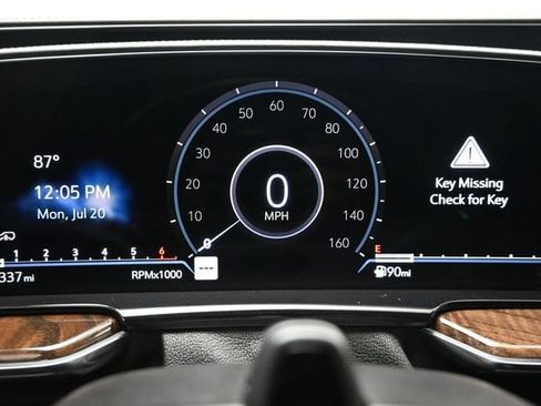 Used 2021 Cadillac Escalade Premium Luxury Platinum RWD image 22
