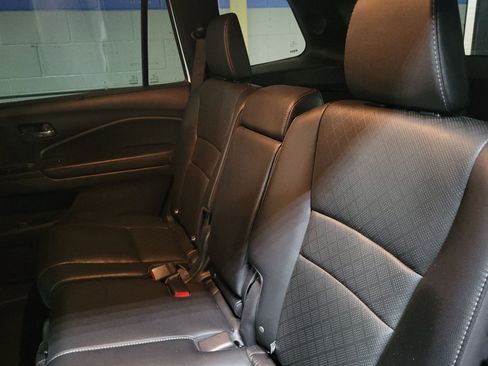 Used 2019 Honda Passport Touring image 11