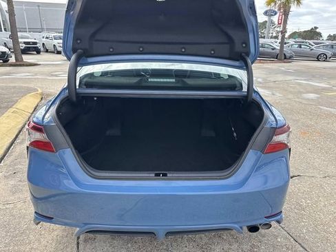 Used 2024 Toyota Camry SE image 6