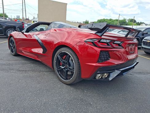 Used 2022 Chevrolet Corvette Stingray Preferred Conv w/ Z51 Performance Package RWD image 3