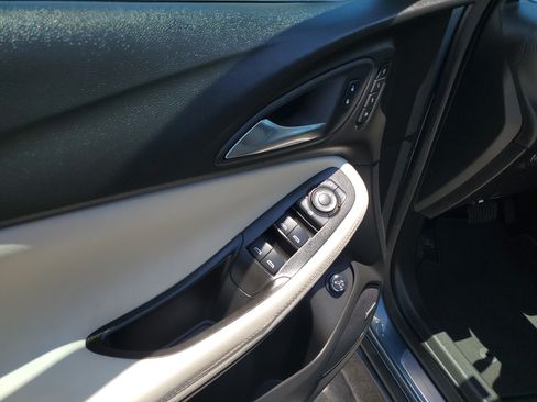 Used 2024 Buick Encore GX Avenir w/ Avenir Technology Package FWD image 20