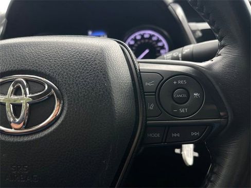 Used 2023 Toyota Camry SE image 13