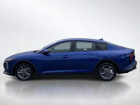 Used 2025 Kia K4 FWD image 2