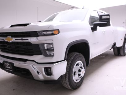 New 2026 Chevrolet Silverado 3500 LT w/ Convenience Package