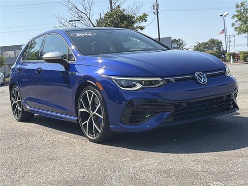 Used 2024 Volkswagen Golf R AWD/4WD image 27