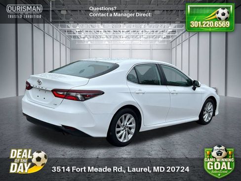 Used 2024 Toyota Camry LE FWD image 3