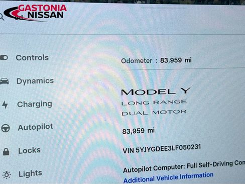 Used 2020 Tesla Model Y Long Range image 15