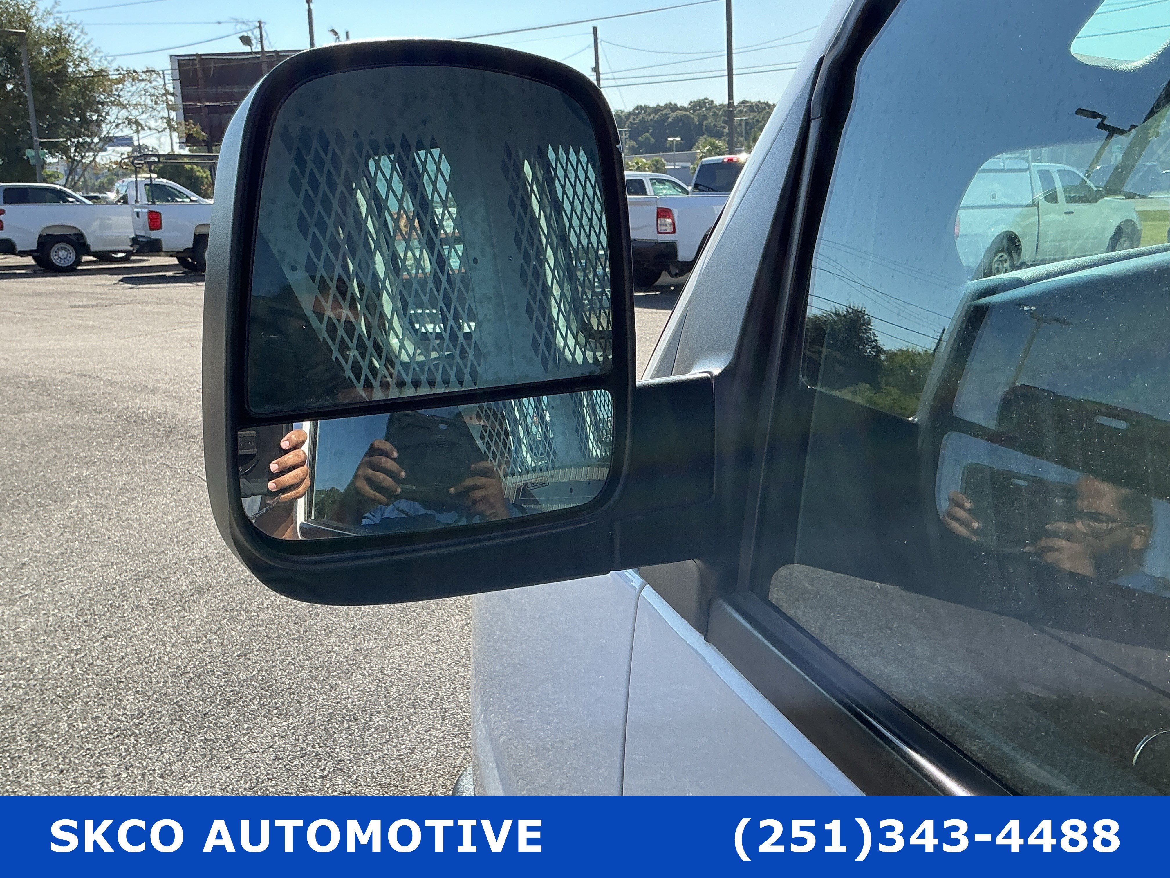 Used 2021 Chevrolet Express 2500 Extended w/ Driver Convenience Package RWD image 10