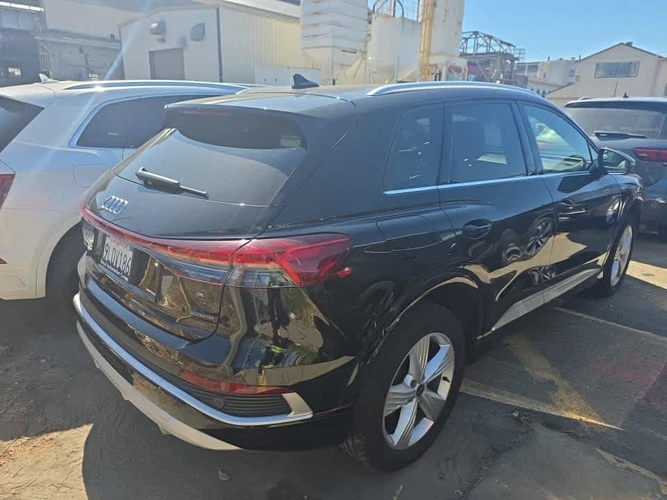Used 2024 Audi Q4 e-tron Premium w/ Convenience Package AWD/4WD image 5