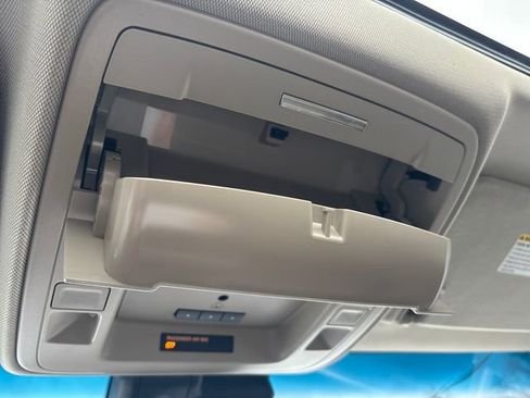 Used 2019 GMC Yukon SLT w/ Premium Edition image 65