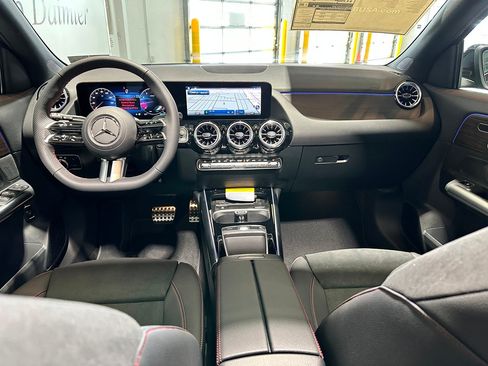 New 2026 Mercedes-Benz GLA 250 4MATIC image 6