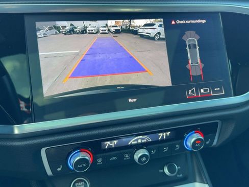 Used 2023 Audi Q3 2.0T Premium w/ Convenience Package image 25