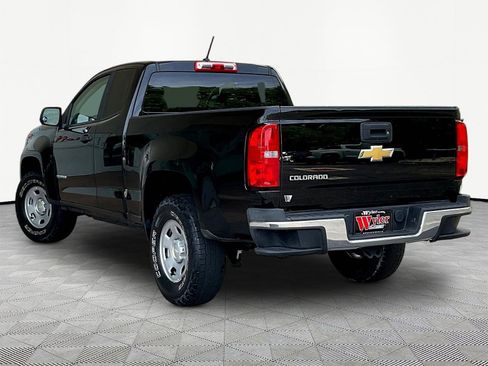 Used 2018 Chevrolet Colorado W/T RWD image 4