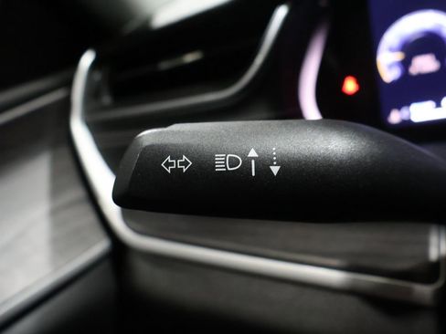 Used 2023 Jeep Grand Cherokee L Limited w/ Black Appearance Package image 35