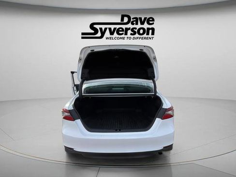 Used 2024 Toyota Camry LE image 6