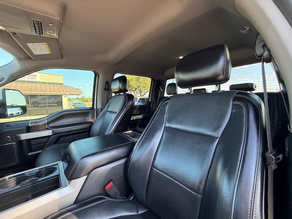 Used 2017 Ford F250 Lariat w/ Lariat Value Package AWD/4WD image 21