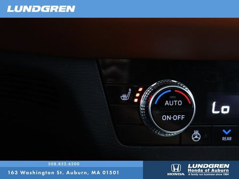 Used 2022 Mitsubishi Outlander SEL AWD/4WD image 28