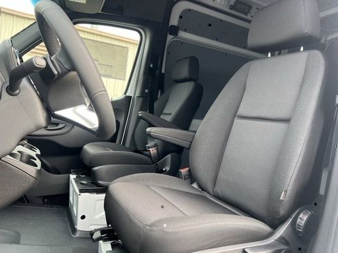 New 2026 Mercedes-Benz Sprinter 4500 image 14