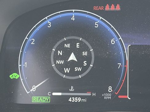 Used 2025 Toyota Camry XLE w/ Premium Plus Package FWD image 30