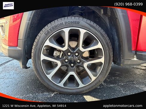 Used 2018 Jeep Compass Limited w/ Navigation Group AWD/4WD image 10
