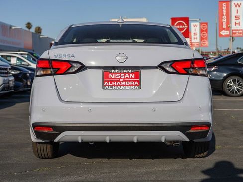New 2025 Nissan Versa SV w/ Trunk Package image 8