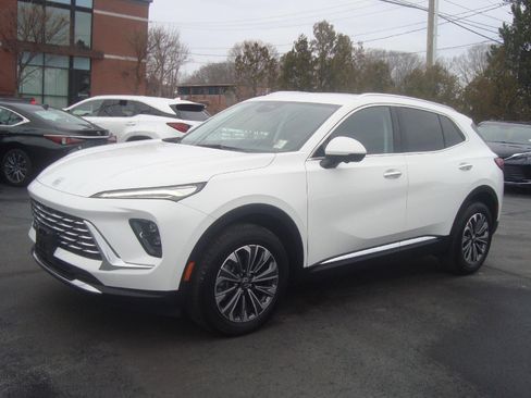 Used 2025 Buick Envision Preferred image 1