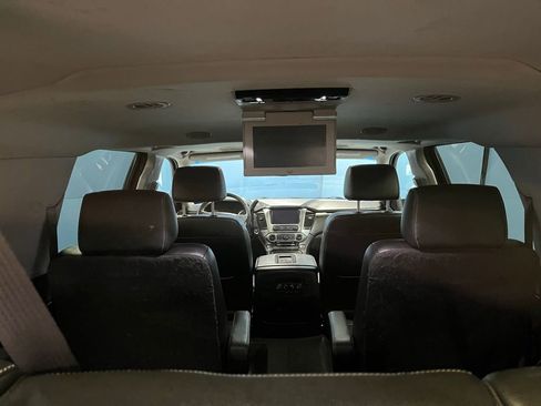 Used 2017 Chevrolet Suburban Premier image 26