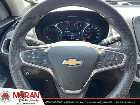 Certified 2024 Chevrolet Equinox LS w/ LS Convenience Package FWD image 17