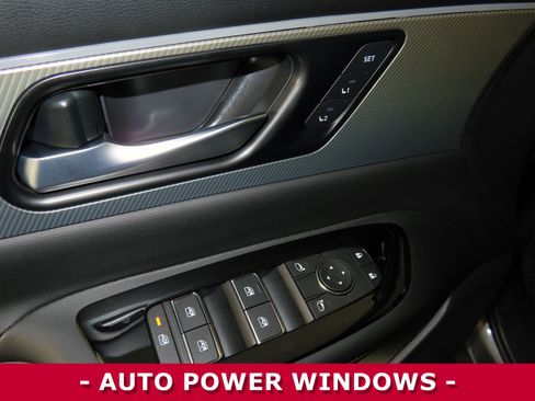 Used 2025 Nissan Murano SL image 7