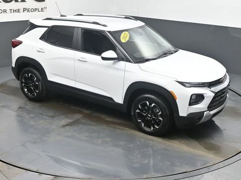 Used 2023 Chevrolet TrailBlazer LT image 42
