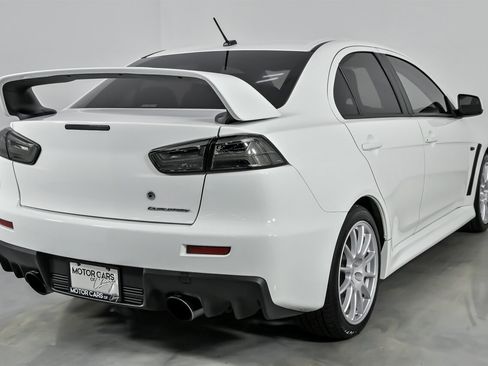Used 2014 Mitsubishi Lancer Evolution GSR image 12