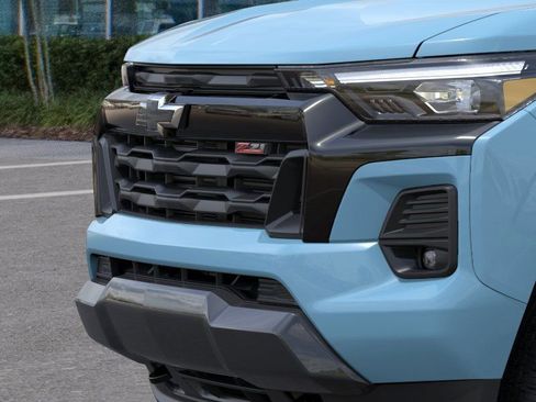 New 2026 Chevrolet Colorado Z71 w/ Midnight Edition AWD/4WD image 13