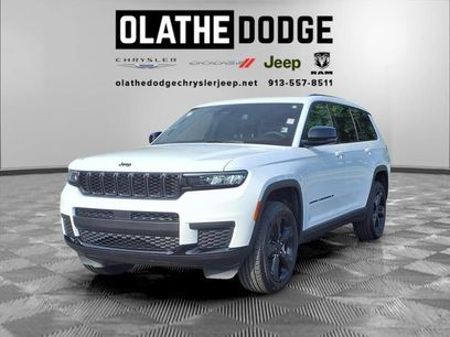 Used 2023 Jeep Grand Cherokee L Laredo