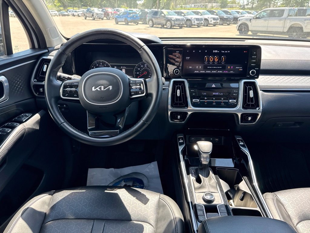 Used 2022 Kia Sorento SX AWD/4WD image 7
