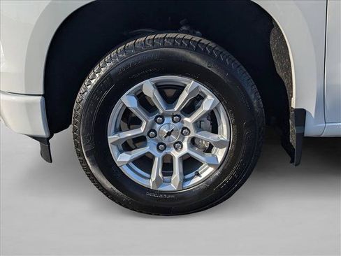 Used 2026 Chevrolet Silverado 1500 RST RWD image 24