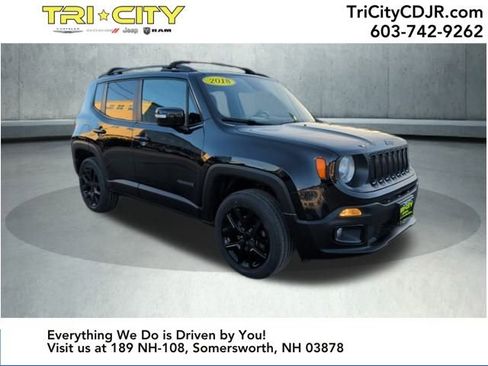 Used 2018 Jeep Renegade Altitude w/ UConnect 8.4 Nav Group image 7