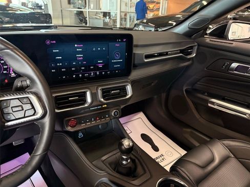 Used 2025 Ford Mustang GT Premium w/ GT Performance Package RWD image 32