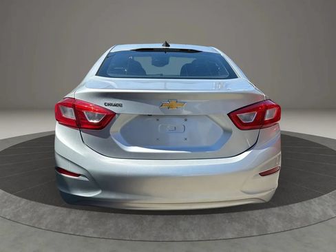 Used 2019 Chevrolet Cruze LS w/ LS Fleet Convenience Package FWD image 6